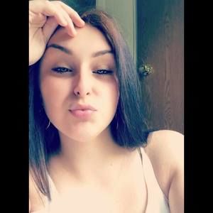 Meet your Posher, Khloe